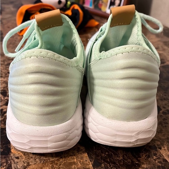 New Balance CRUZ - Picture 3 of 7